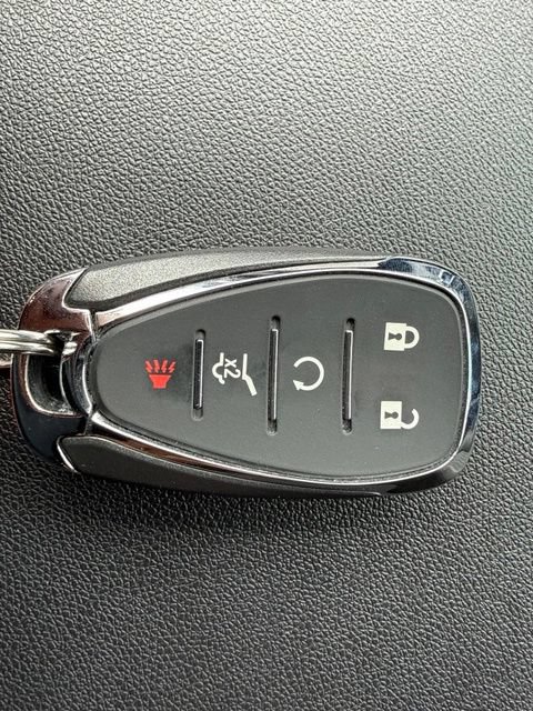 Used 2024 Chevrolet Equinox LT FWD image 35