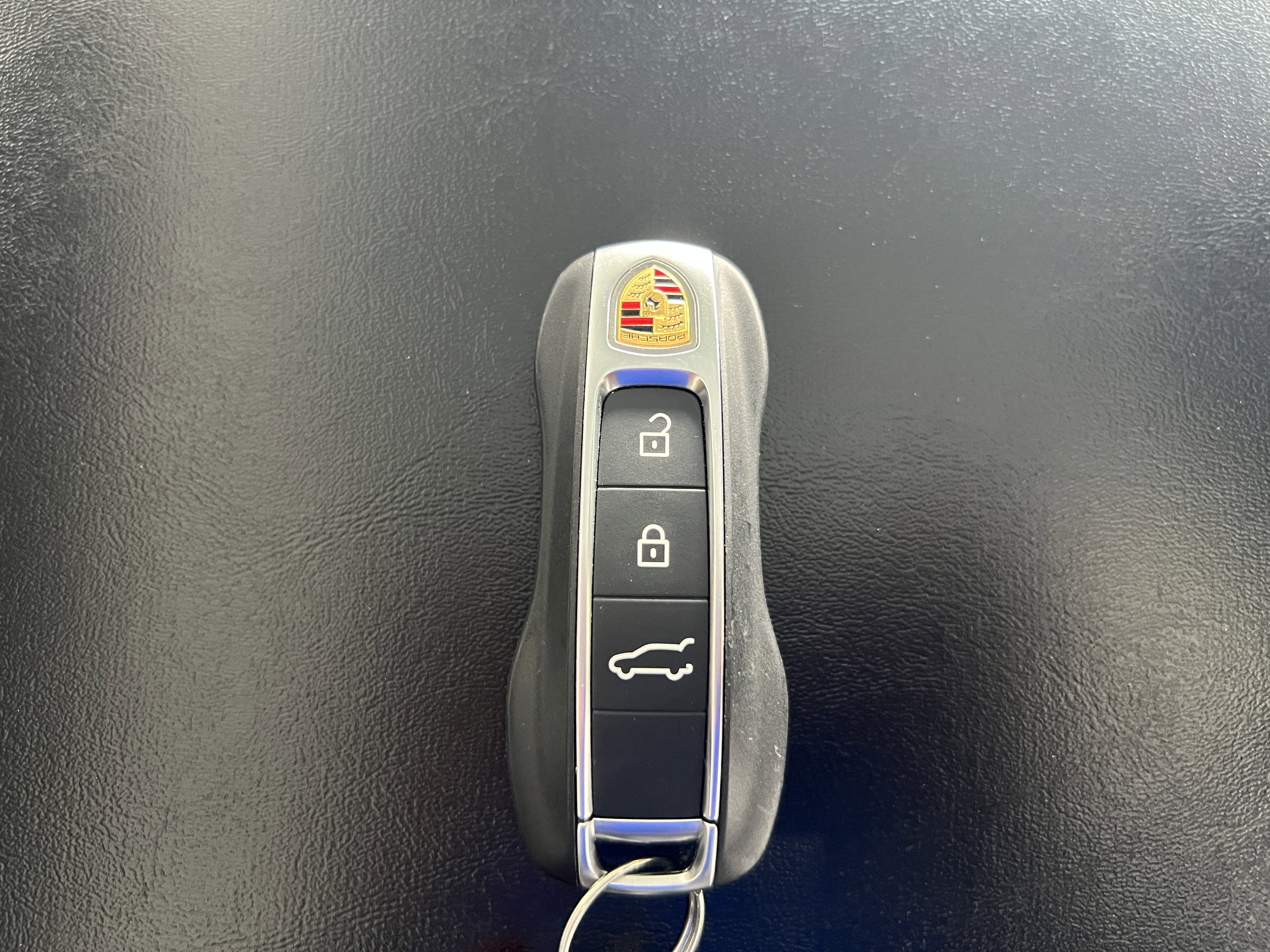 Certified 2026 Porsche Cayenne E-Hybrid AWD/4WD image 25