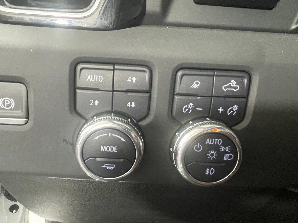 Used 2024 GMC Sierra 1500 Denali Ultimate image 22