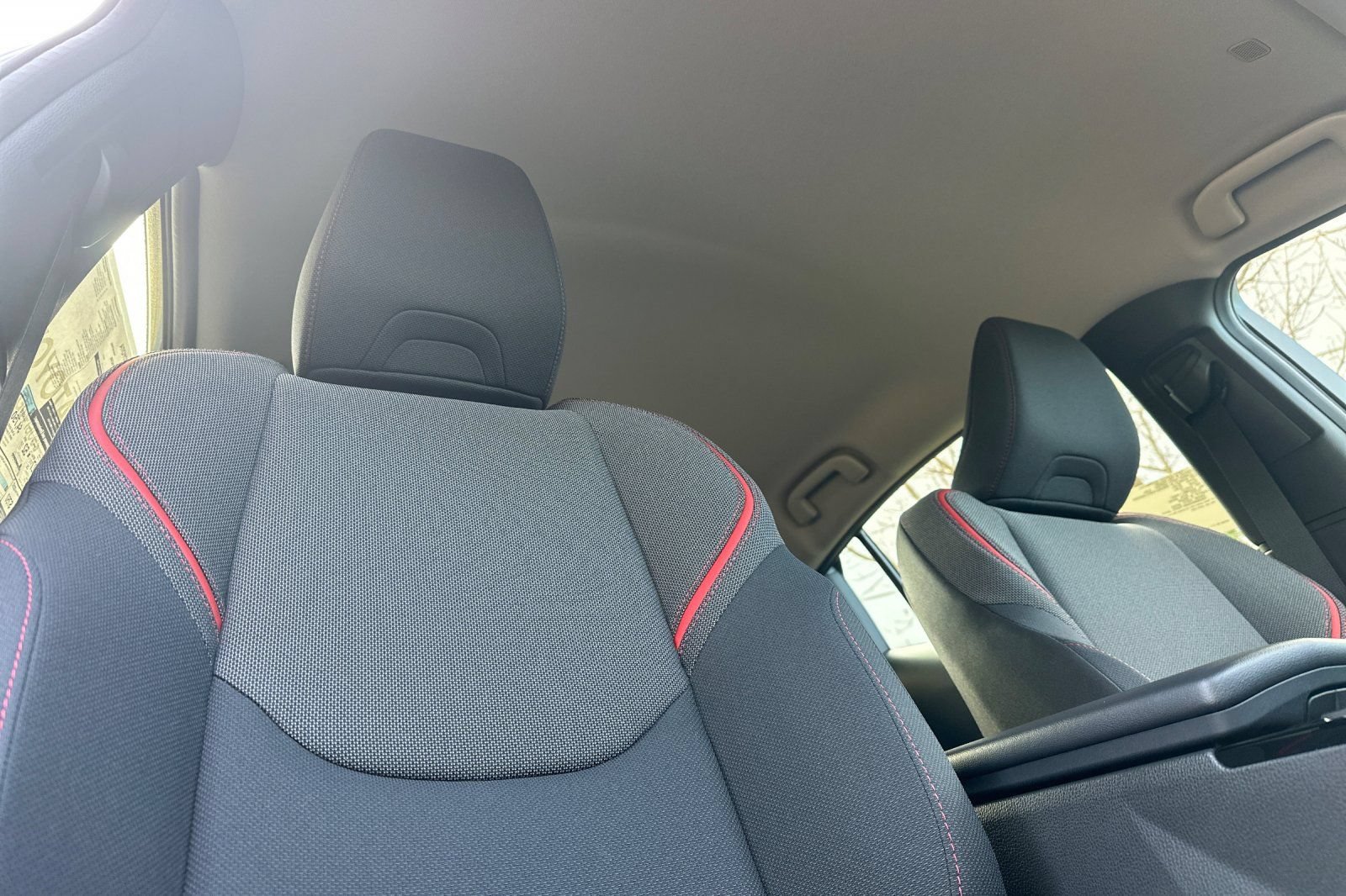 New 2026 Toyota Prius Plug-In Hybrid FWD image 18