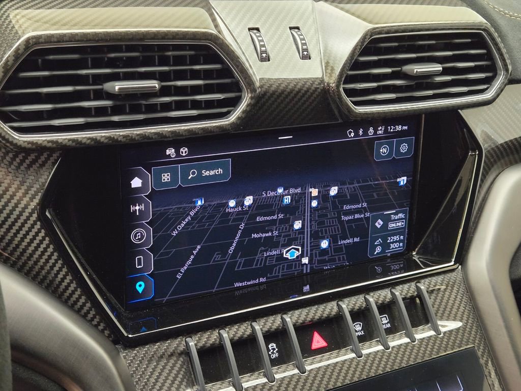 Used 2023 Lamborghini Urus Performante image 39