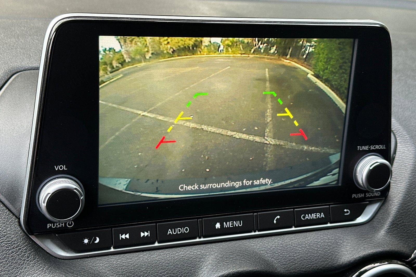 Used 2022 Nissan Sentra SV image 17