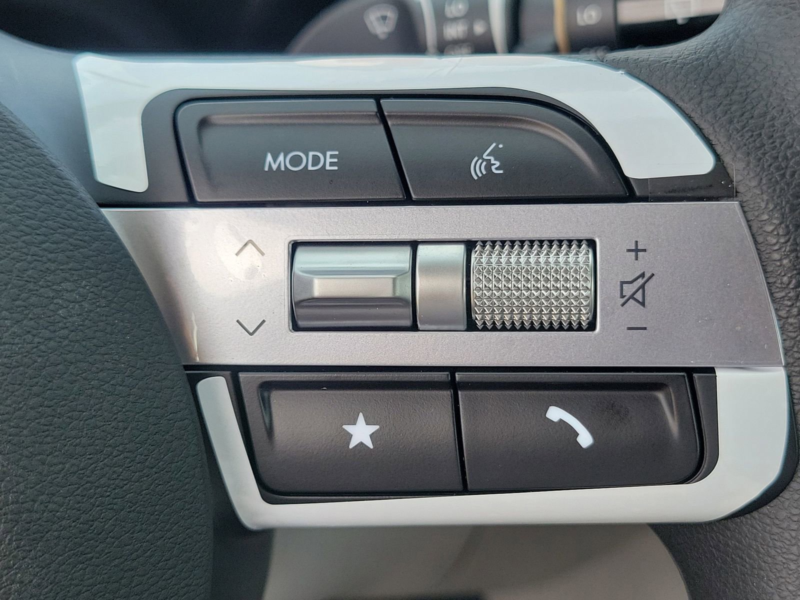 New 2026 Hyundai Tucson SE image 9
