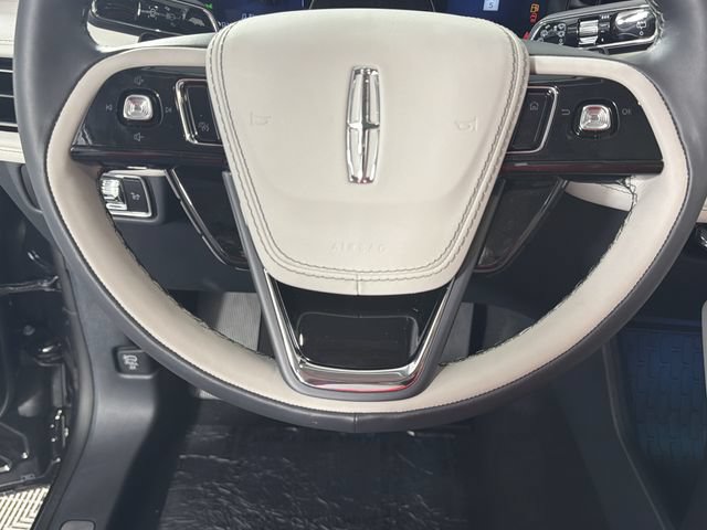 New 2026 Lincoln Aviator Reserve AWD/4WD image 11
