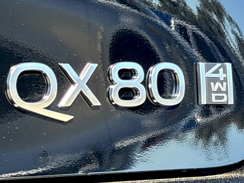 New 2026 INFINITI QX80 Pure image 5