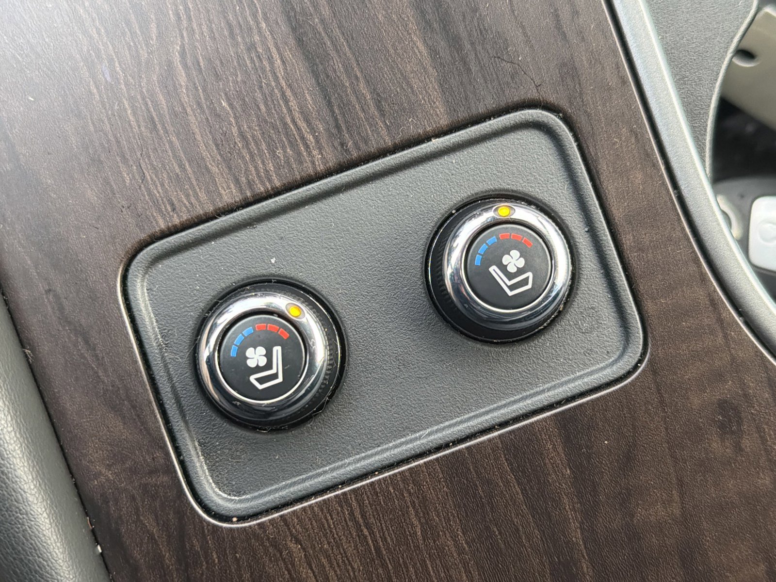 Used 2024 Nissan Murano Platinum w/ Cargo Package image 30