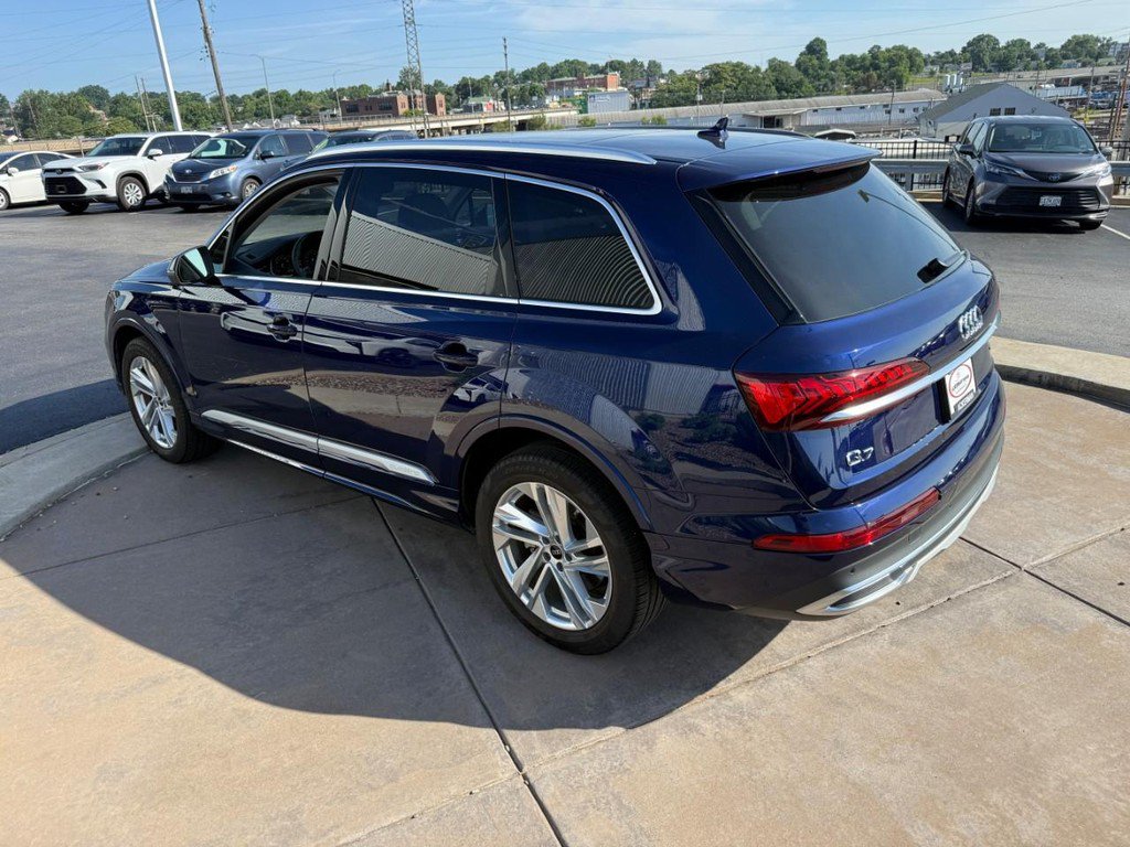 Used 2022 Audi Q7 3.0T Premium Plus AWD/4WD image 9