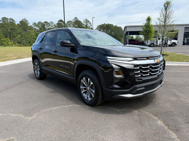 Used 2026 Chevrolet Equinox LT FWD image 8