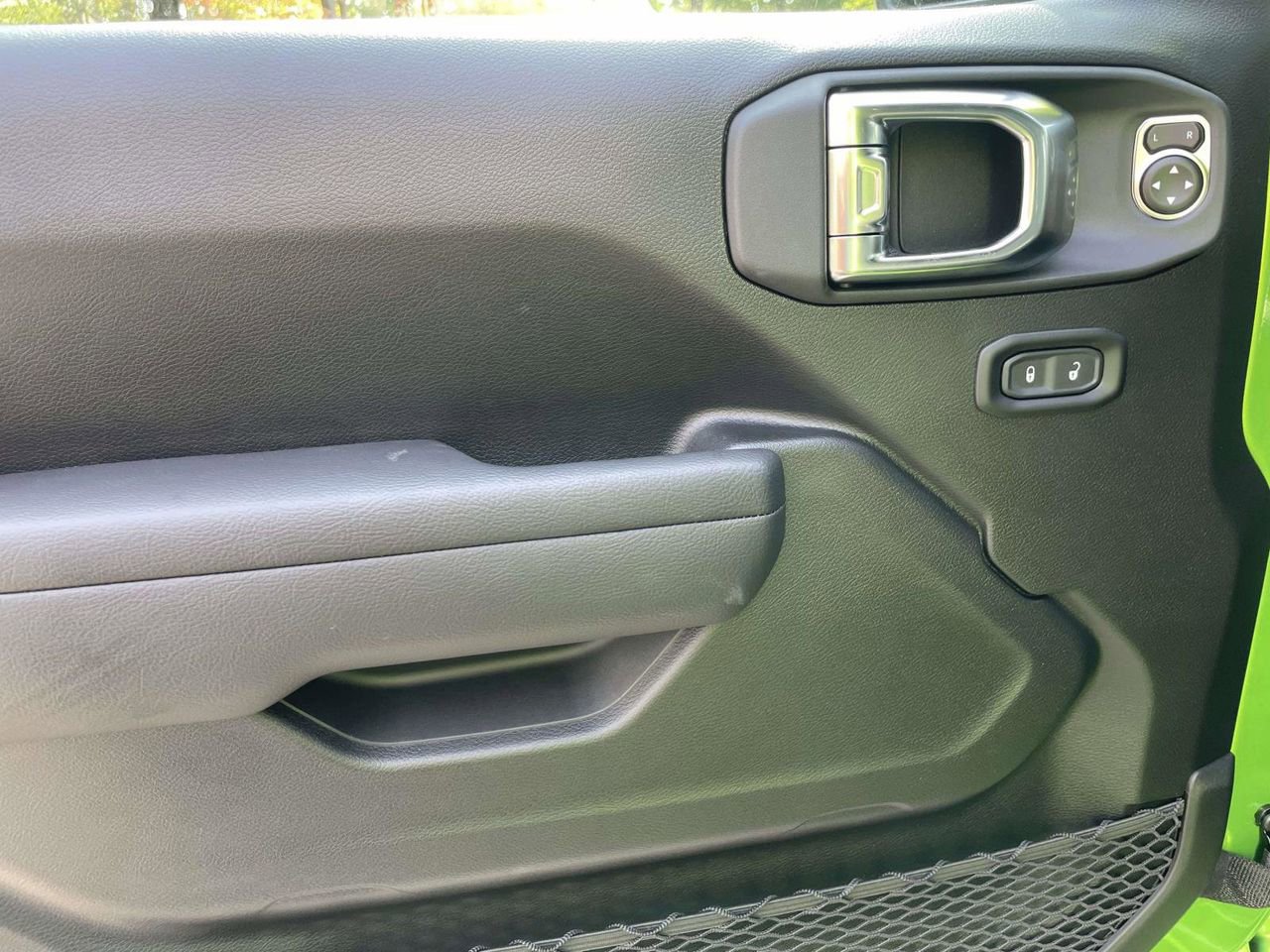 New 2025 Jeep Wrangler Sport S image 27