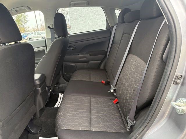 Used 2024 Mitsubishi Outlander Sport ES image 14