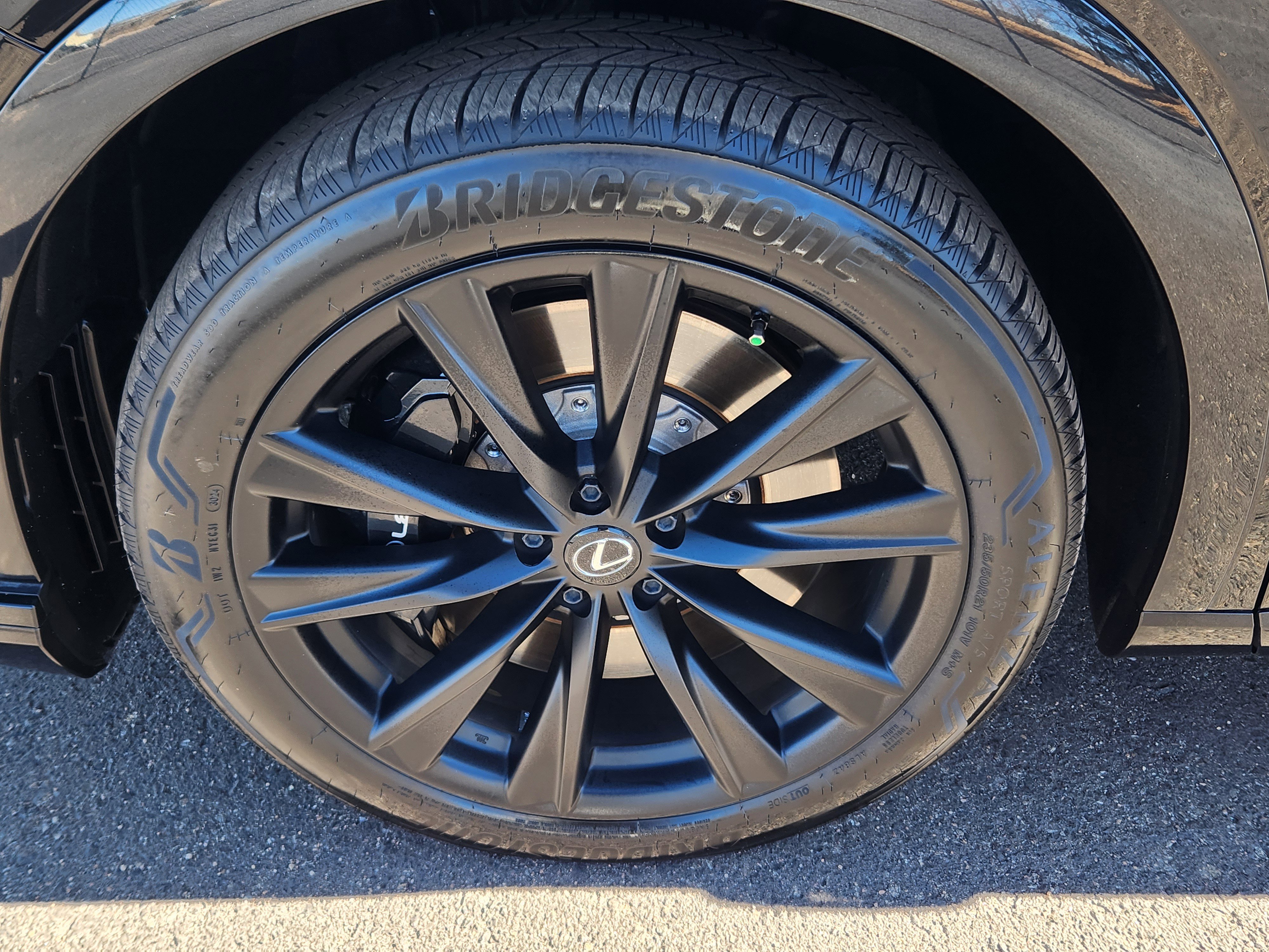 Used 2023 Lexus RX 500h F Sport image 23