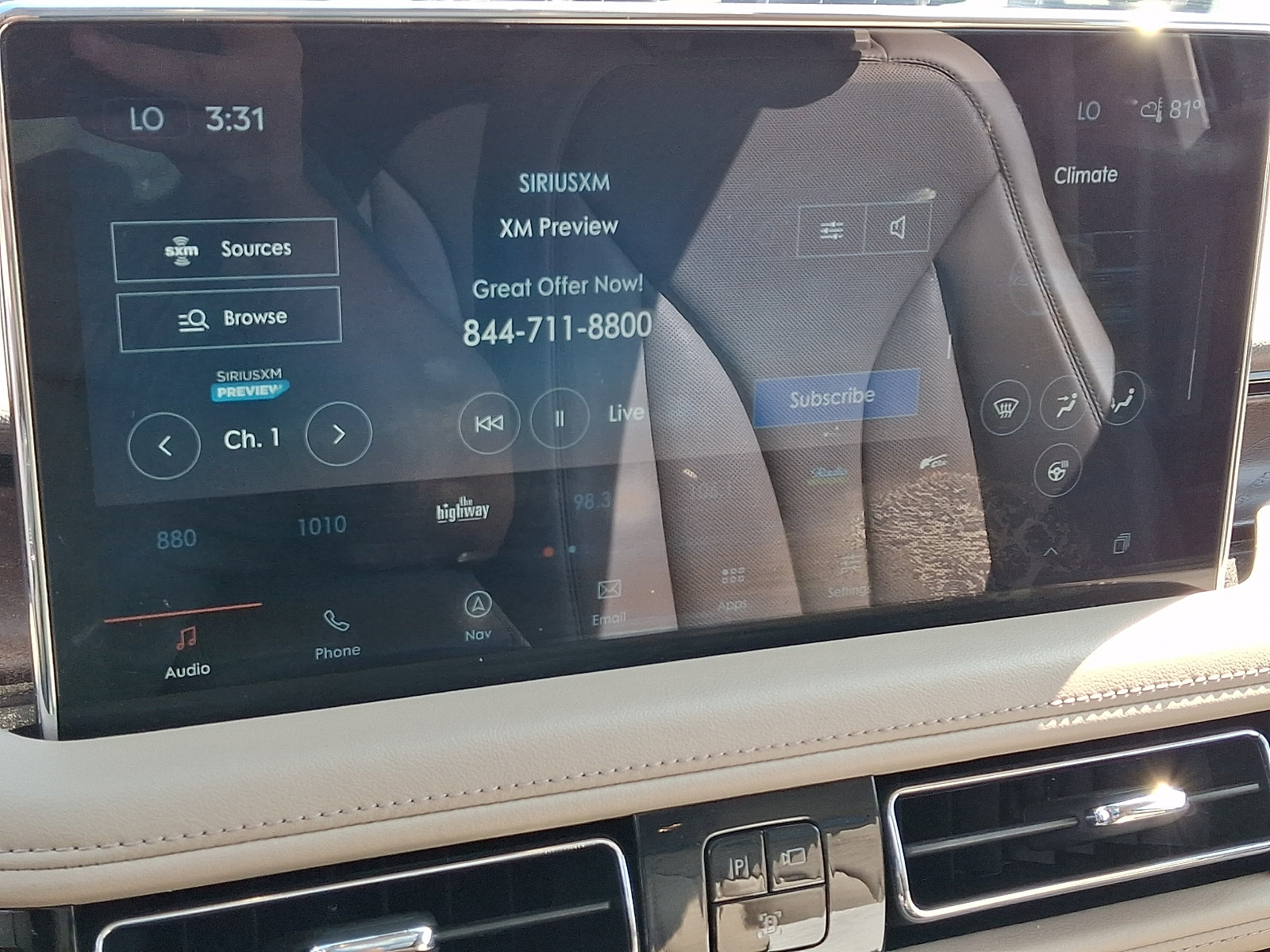 Certified 2021 Lincoln Nautilus Reserve AWD/4WD image 19