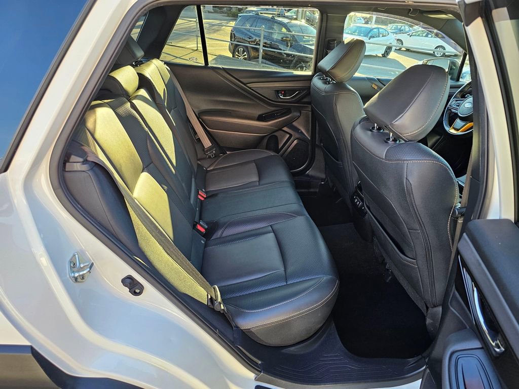 Used 2022 Subaru Outback Wilderness image 12