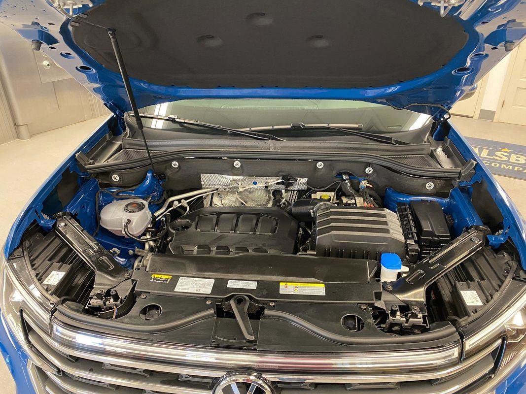 Used 2025 Volkswagen Atlas SE image 31