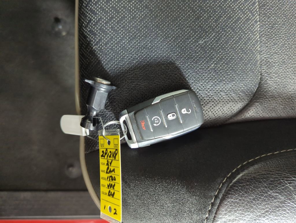 Used 2024 RAM 1500 Laramie image 23