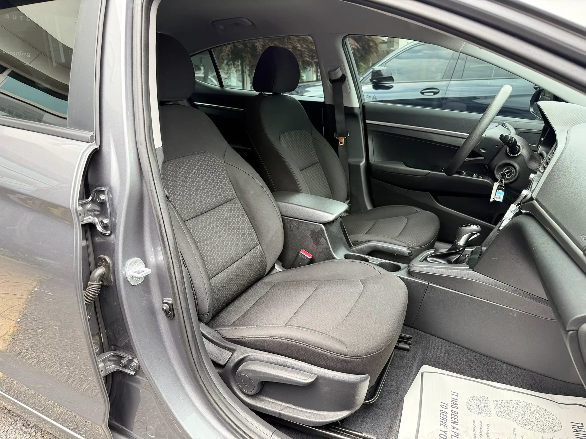 Used 2019 Hyundai Elantra SE w/ Cargo Package FWD image 34