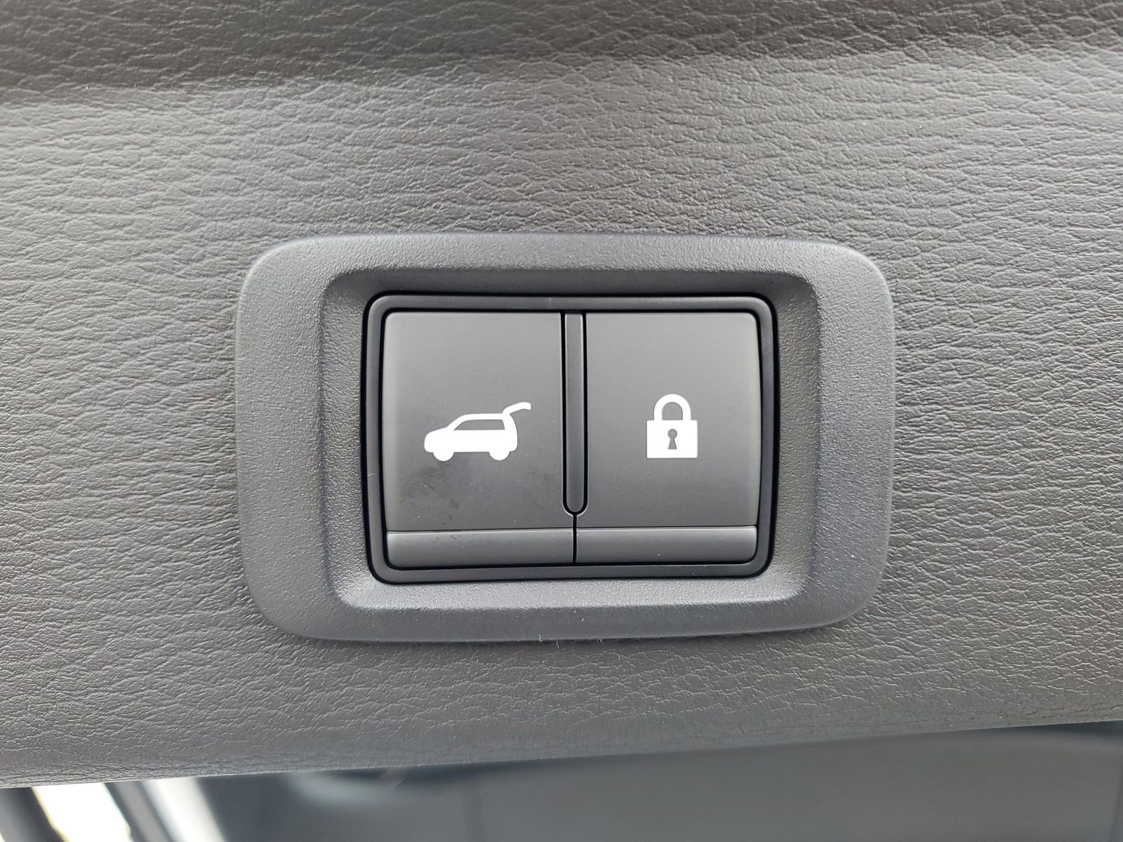 New 2026 Mitsubishi Outlander SE image 29