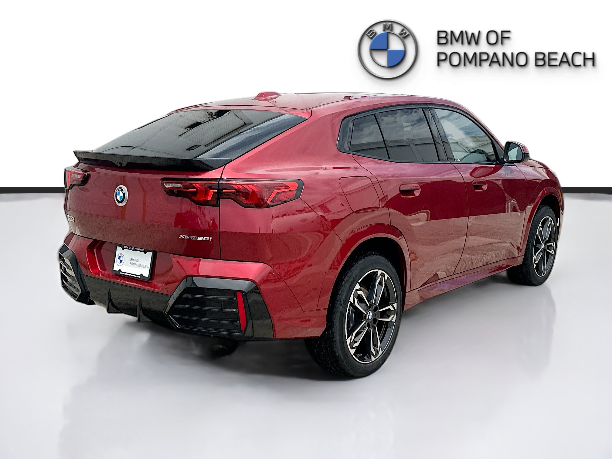 New 2026 BMW X2 xDrive28i w/ M Sport Package AWD/4WD image 6