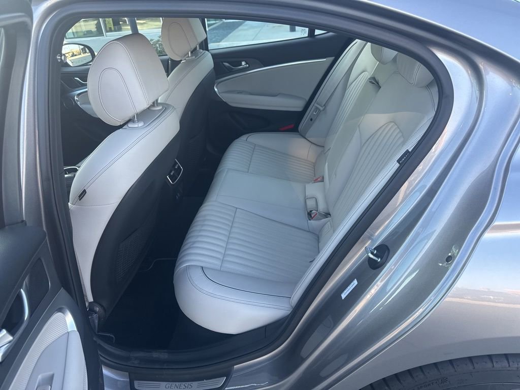 Used 2026 Genesis G70 3.3T Sport Prestige image 12