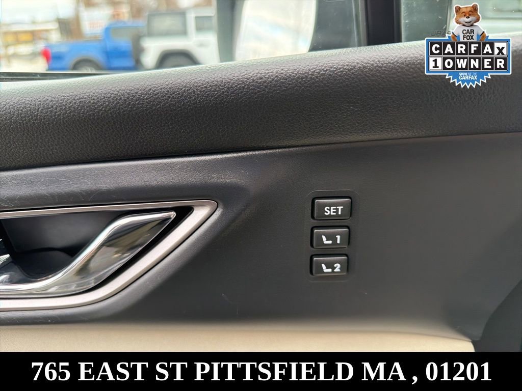 Used 2022 Subaru Ascent Limited w/ Technology Package image 16