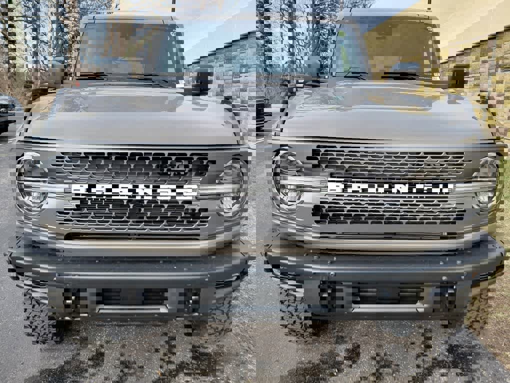 New 2025 Ford Bronco Badlands image 5