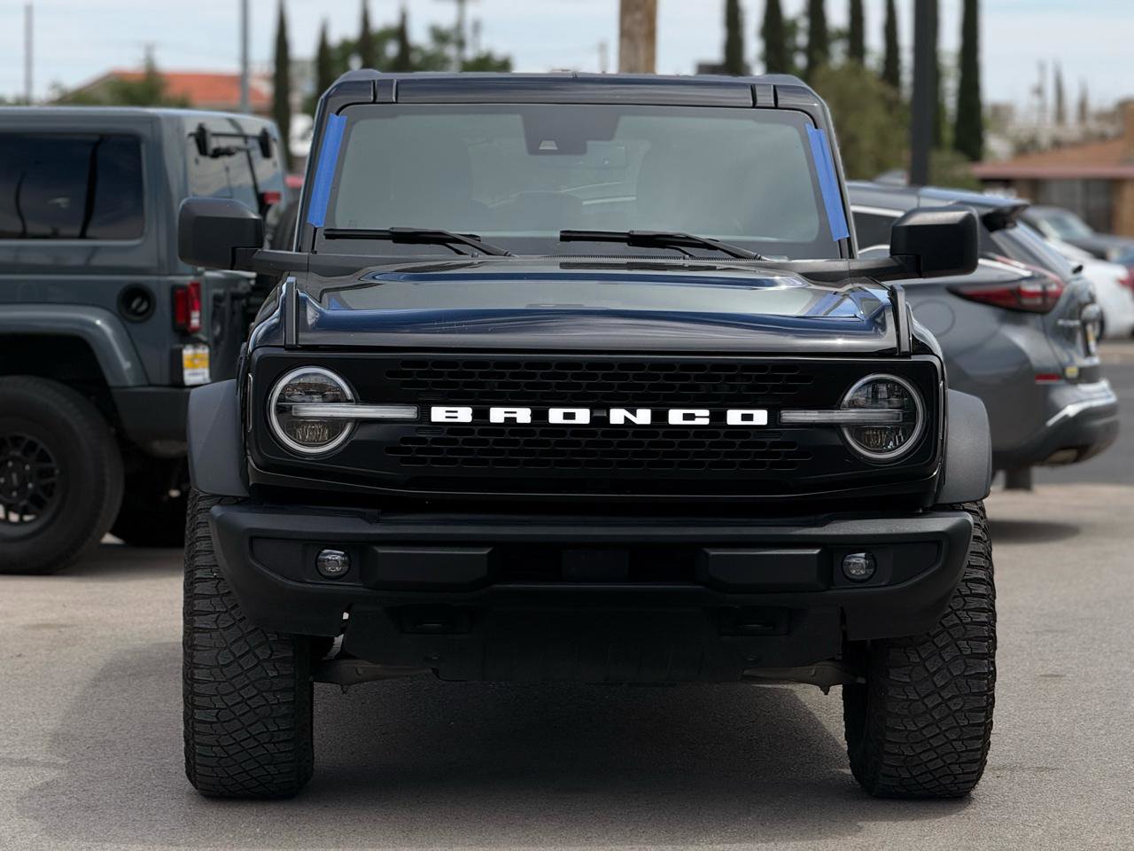 Used 2023 Ford Bronco Big Bend w/ Sasquatch Package AWD/4WD image 3