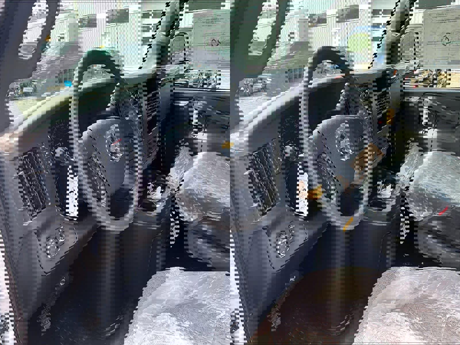 New 2026 Chevrolet Express 2500 w/ Driver Convenience Package RWD image 9