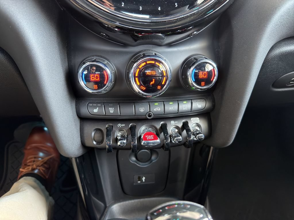 Used 2024 MINI Cooper S FWD image 27