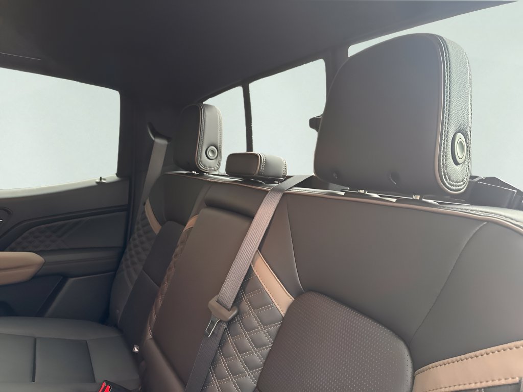 New 2026 GMC Canyon Denali AWD/4WD image 25
