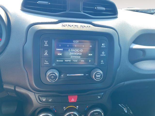 Used 2016 Jeep Renegade Limited w/ Safety & Security Group FWD image 23