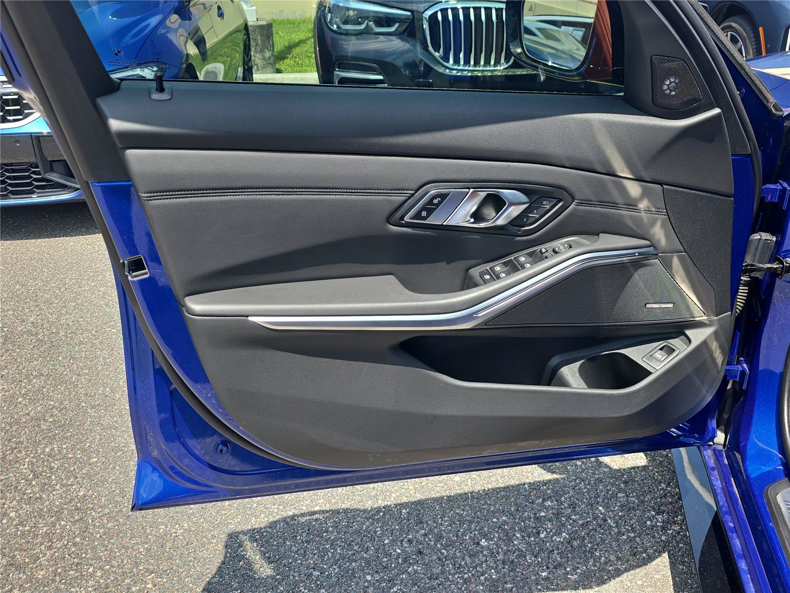 Used 2023 BMW M3 Competition AWD/4WD image 15