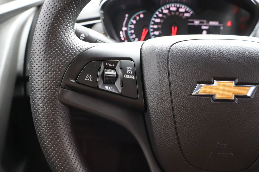 Used 2021 Chevrolet Trax LS w/ Tint and Cruise Package image 7