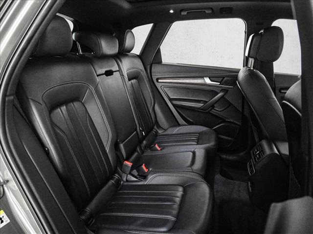 Used 2023 Audi Q5 2.0T Premium Plus w/ Premium Plus Package AWD/4WD image 21
