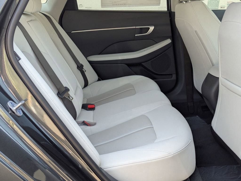 New 2025 Hyundai Sonata SEL image 28