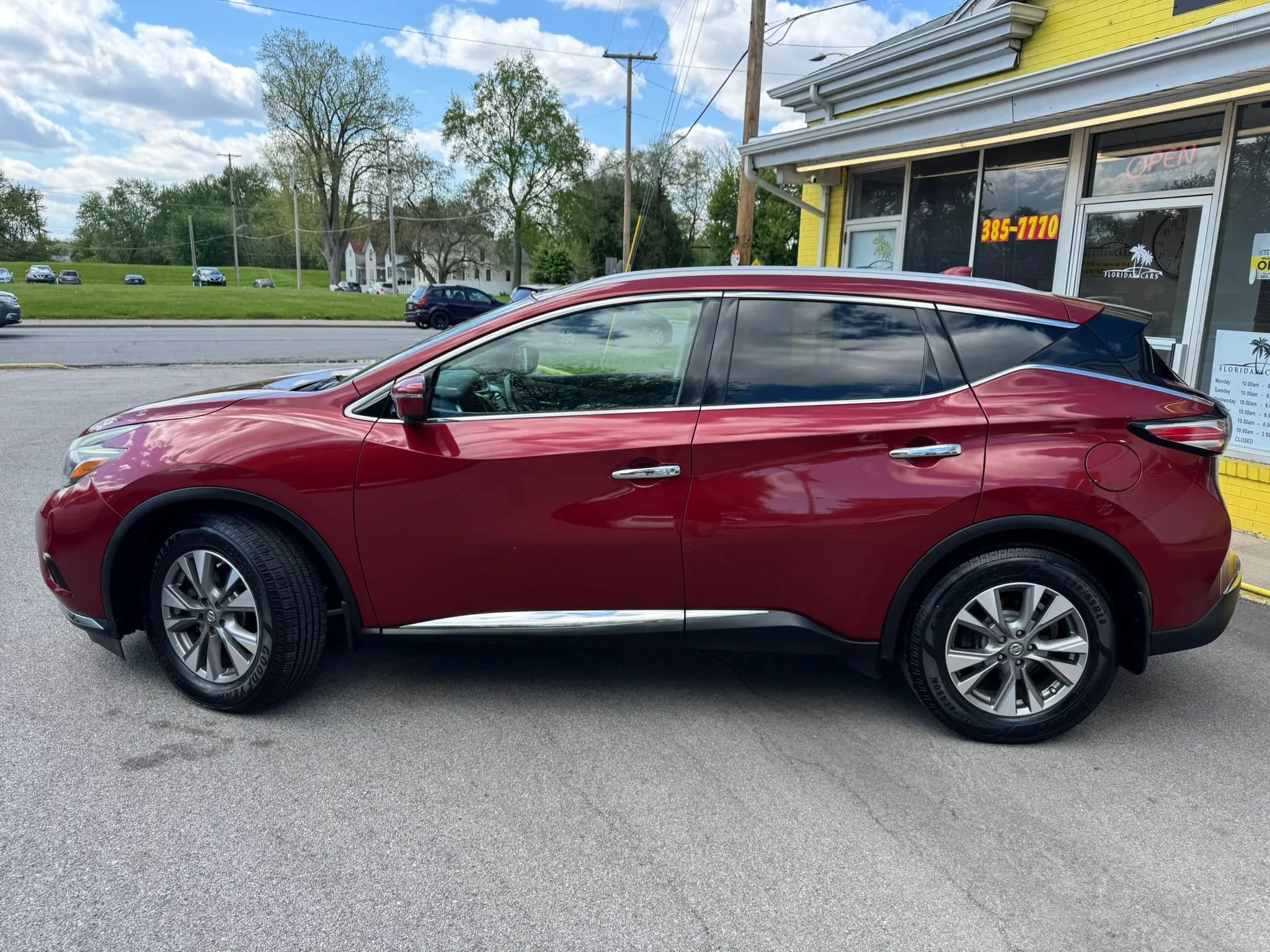 Used 2018 Nissan Murano SL w/ Moonroof Package AWD/4WD image 3