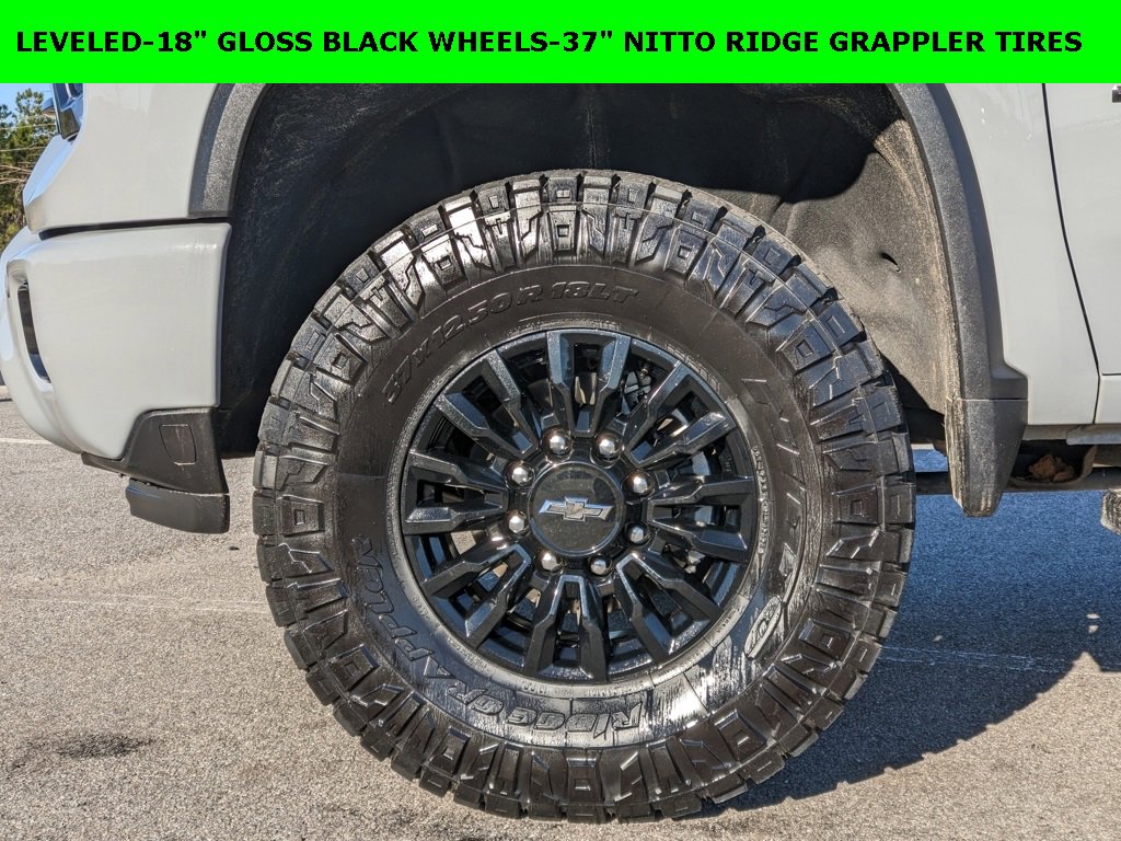 Used 2024 Chevrolet Silverado 2500 LTZ w/ LTZ Plus Package image 2