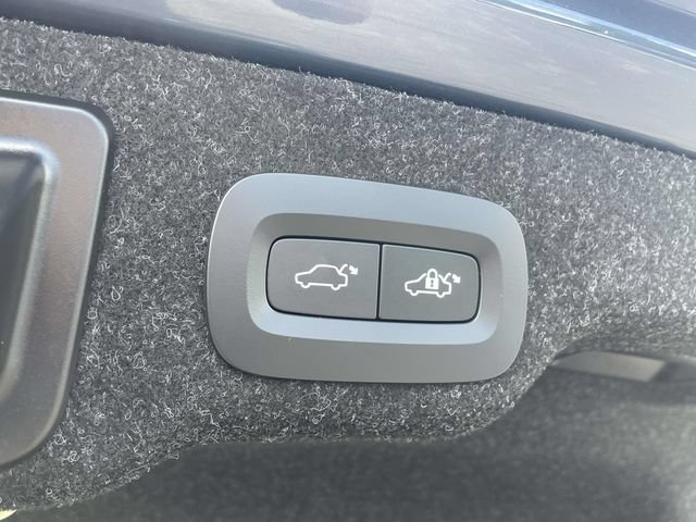 Used 2023 Volvo S90 B6 Ultimate AWD/4WD image 19