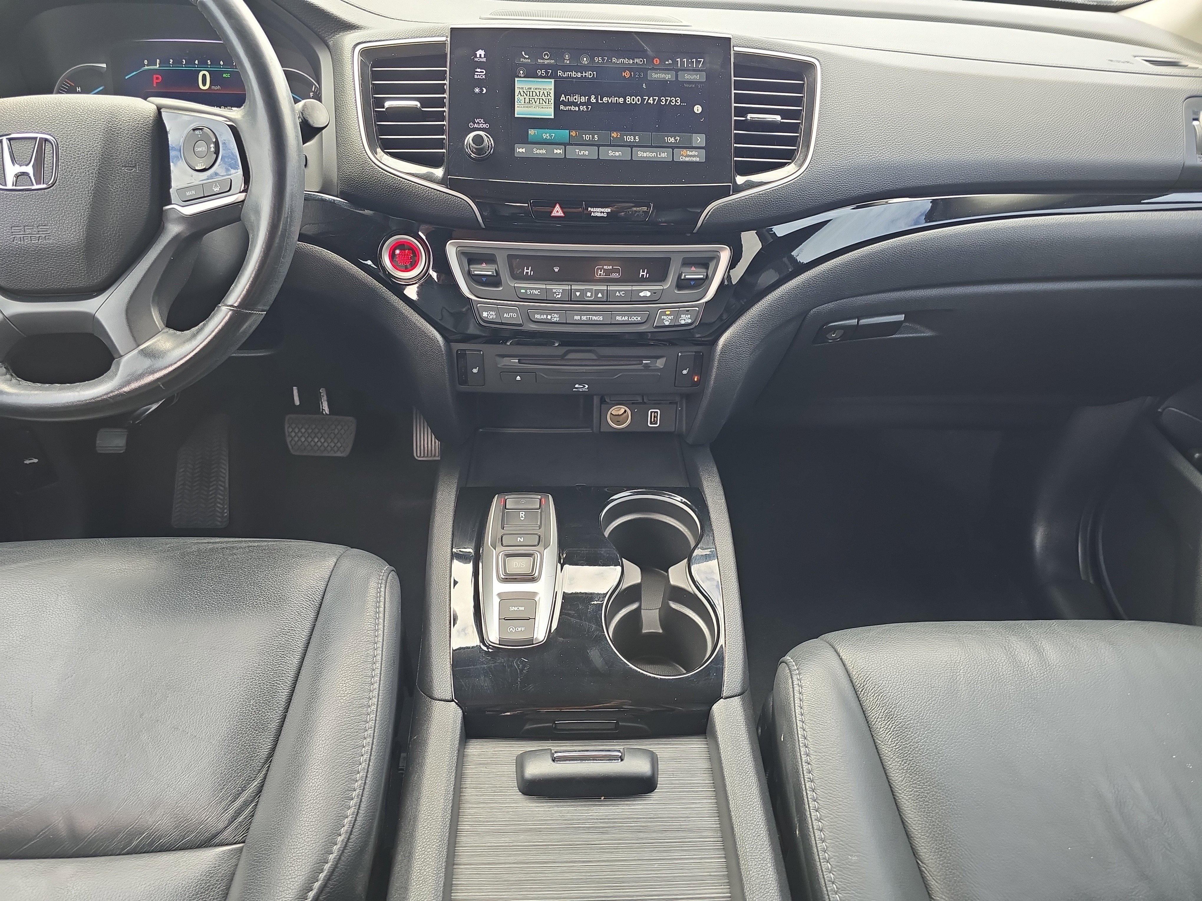 Used 2019 Honda Pilot Touring image 17