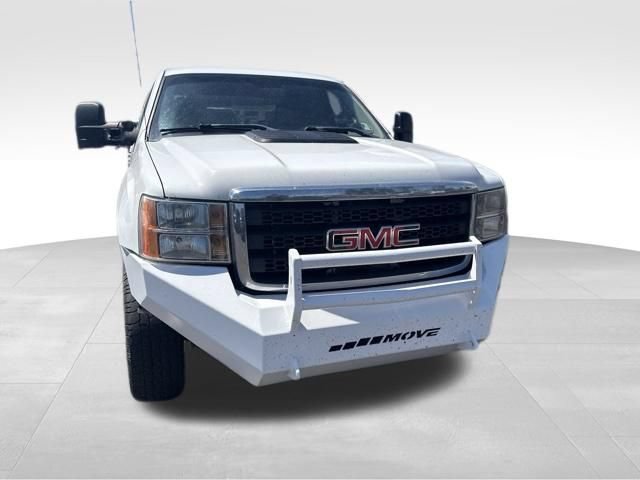 Used 2011 GMC Sierra 3500 W/T AWD/4WD image 6
