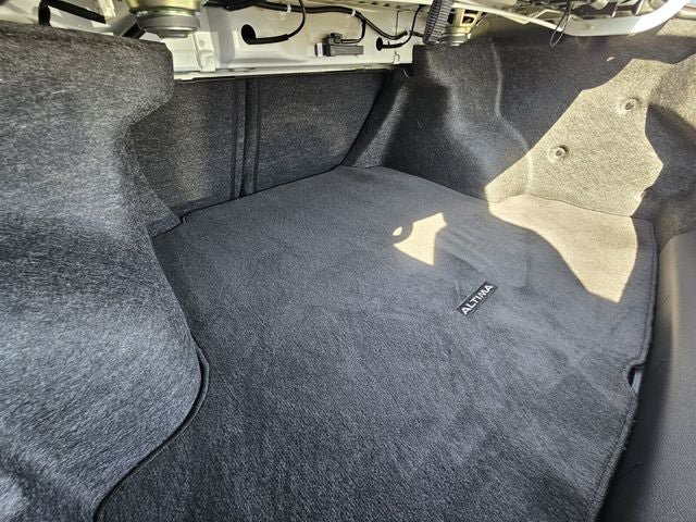 Used 2025 Nissan Altima 2.5 S FWD image 37