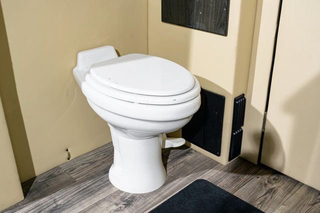 Used 2021 Mercedes-Benz Sprinter 3500 image 32