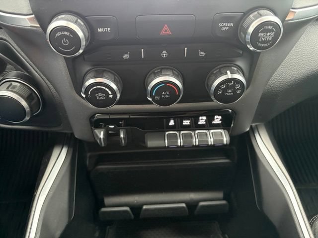 Used 2024 RAM 1500 Big Horn AWD/4WD image 30