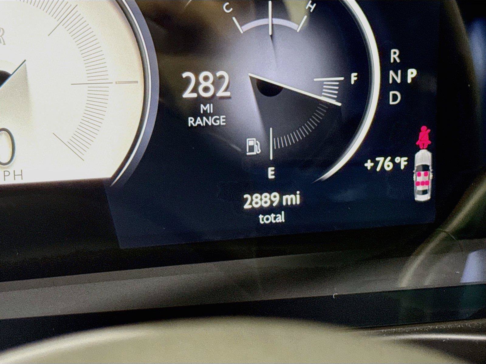 Used 2025 Rolls-Royce Ghost AWD/4WD image 19