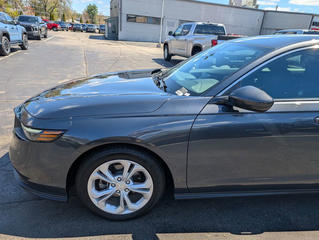 Used 2025 Honda Accord LX image 2