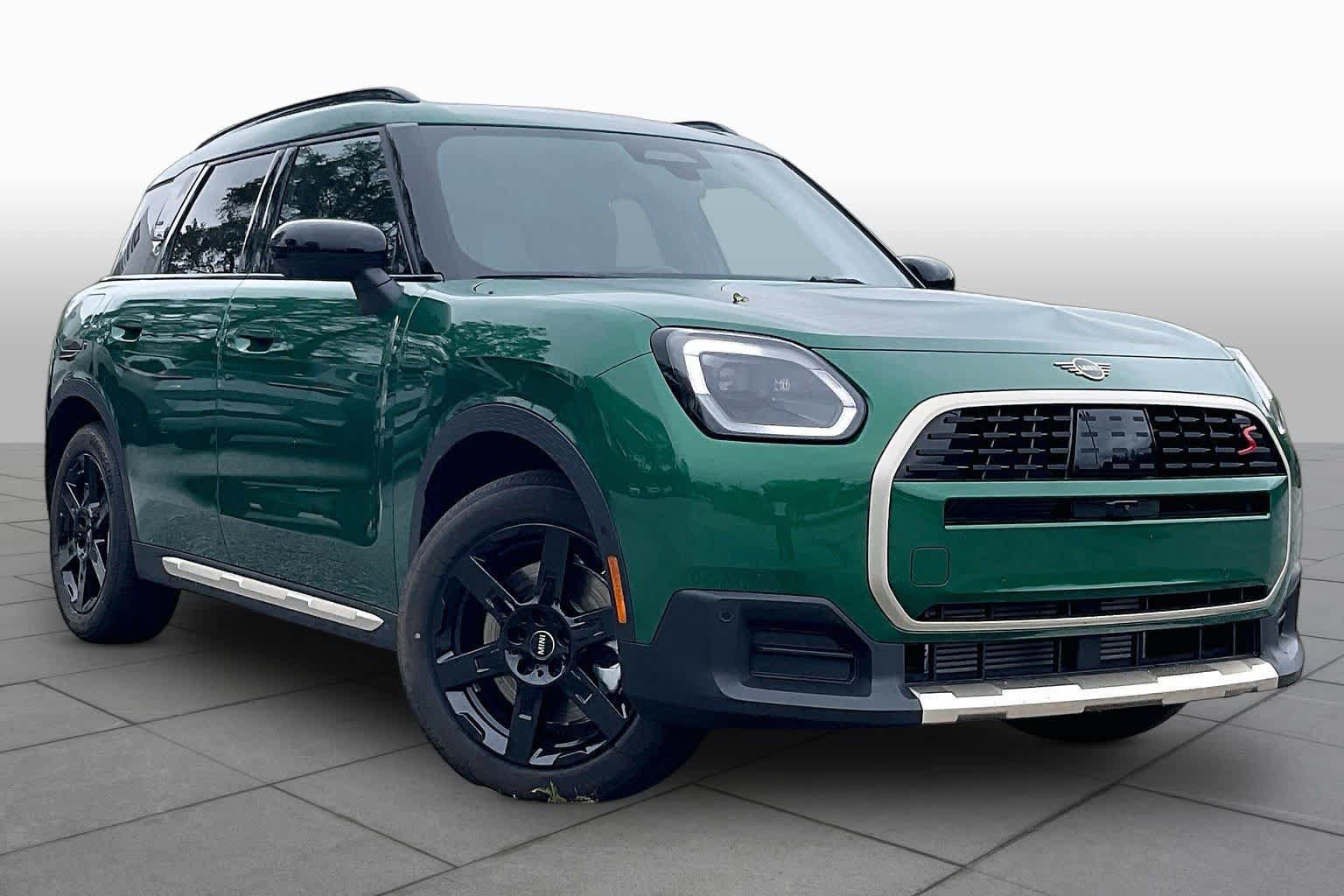 New 2027 MINI Cooper Countryman S w/ Comfort Package Max AWD/4WD image 2