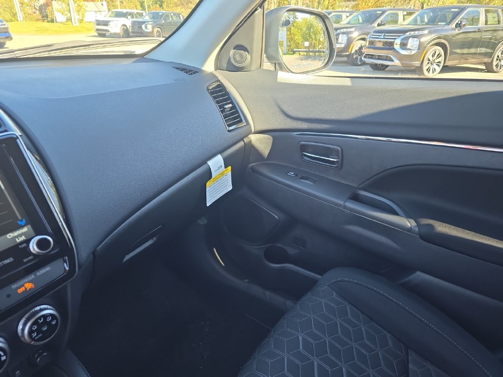New 2027 Mitsubishi Outlander Sport ES AWD/4WD image 31