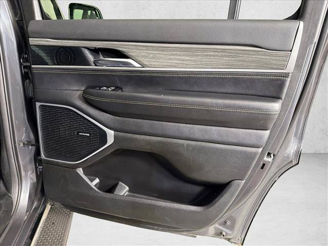 Used 2022 Jeep Wagoneer Series II AWD/4WD image 17