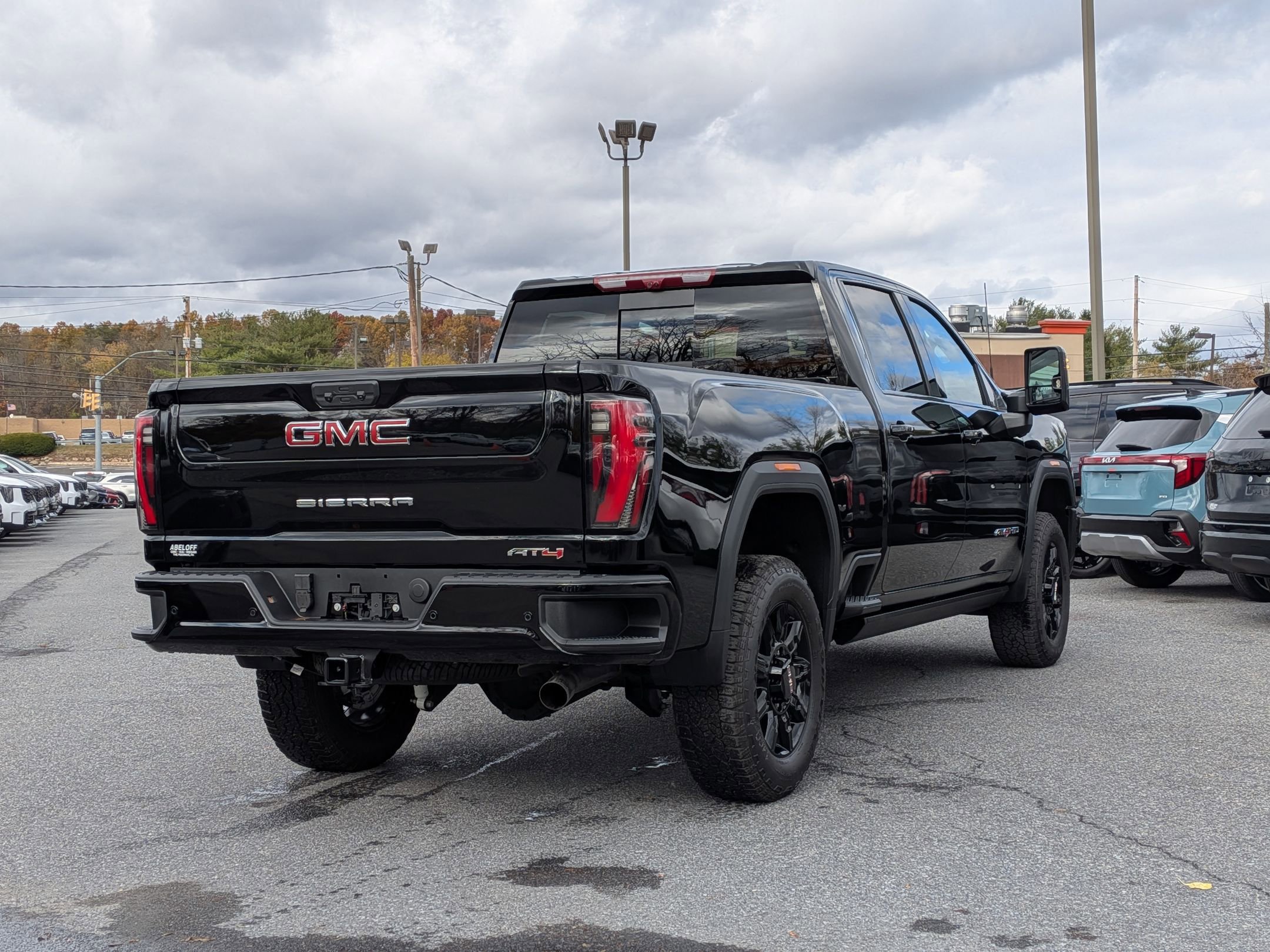 New 2026 GMC Sierra 2500 AT4 w/ AT4 Premium Plus Package image 4