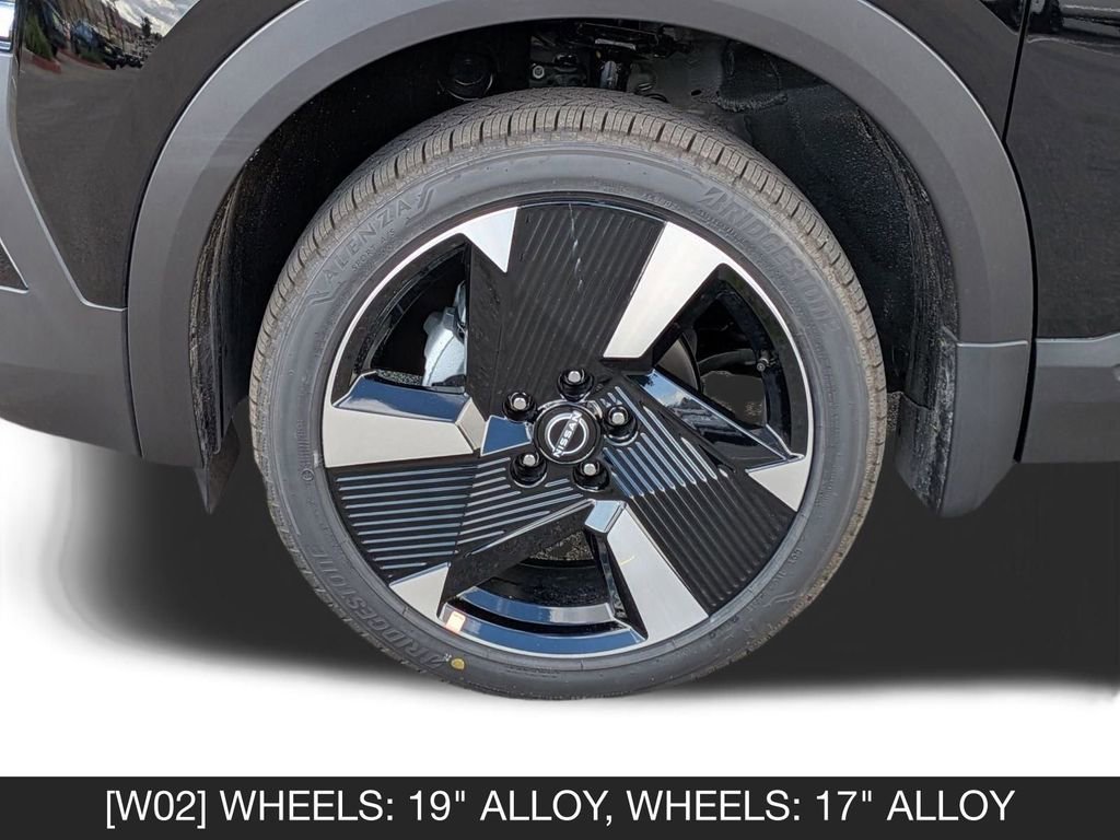 New 2026 Nissan Kicks SR FWD image 11