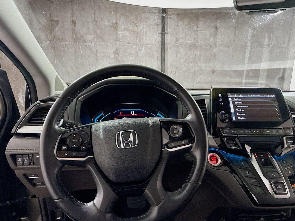 Certified 2021 Honda Odyssey Touring image 22